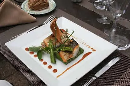 Le Cèdre De