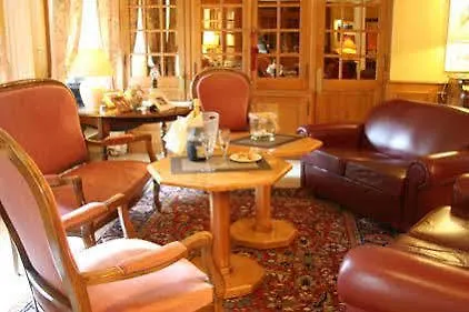 Le Cèdre De Hotel