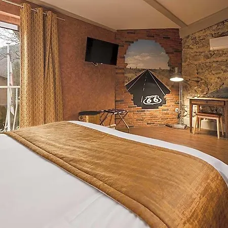 Hotel Le Cedre De 4*