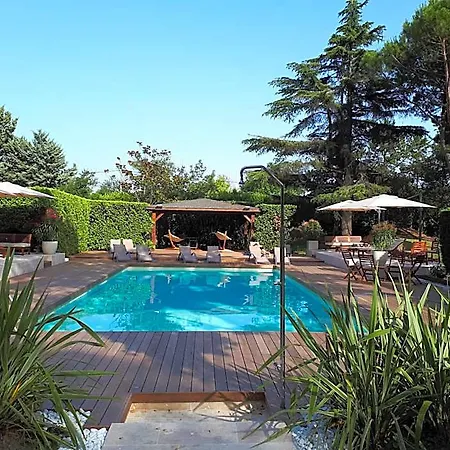 Le Cedre De Hotel