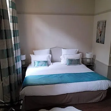 Hotel Le Cedre De Soyons