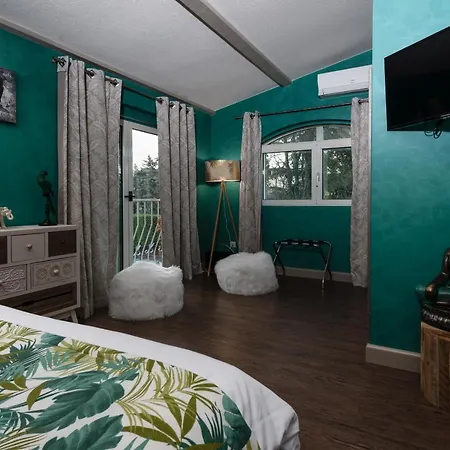 Hotel Le Cedre De Soyons