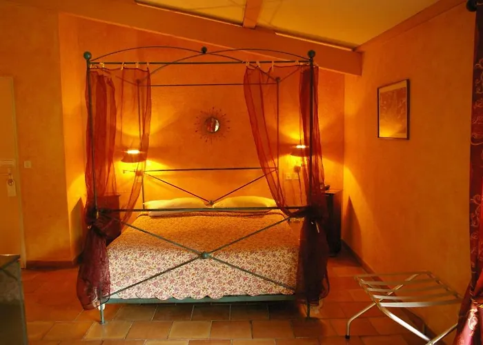 Le Cedre De 4*