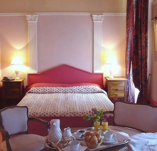 Le Cedre De 4* Soyons