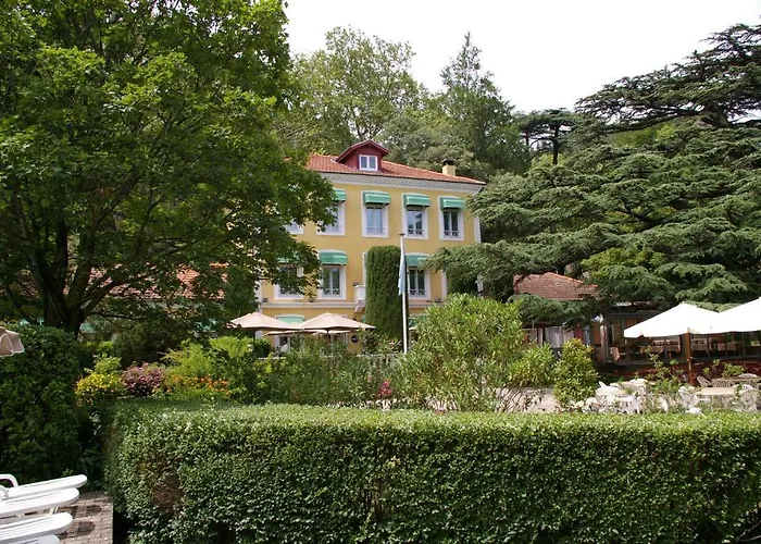 Le Cedre De Отель 4*