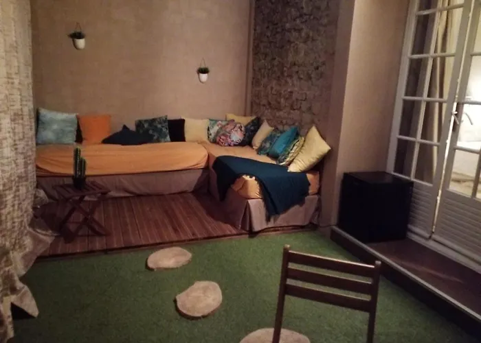 Le Cedre De 4*